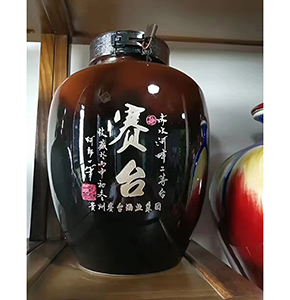 赛台酒